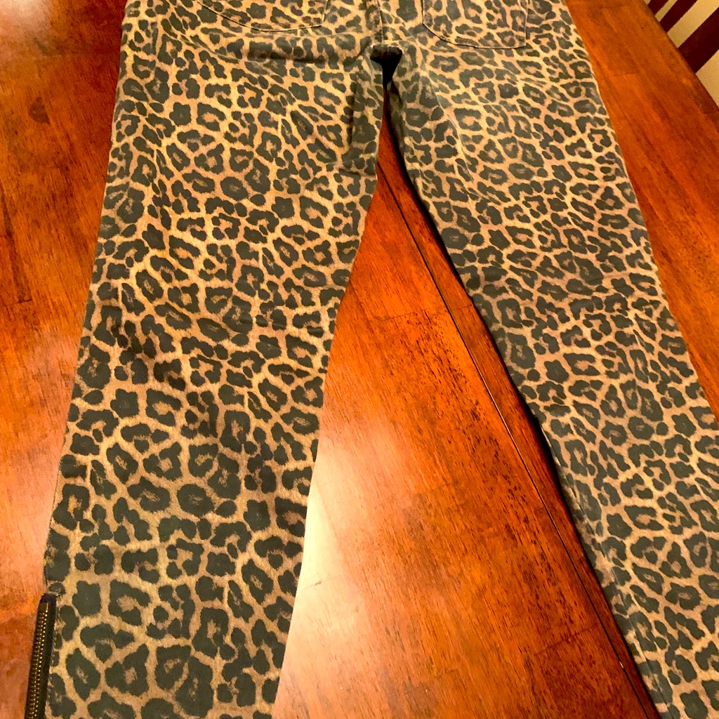 Sexy Like New Michael Kors Slim Cheetah Jeans M/8 With Zippers, Tight Fit. Must!